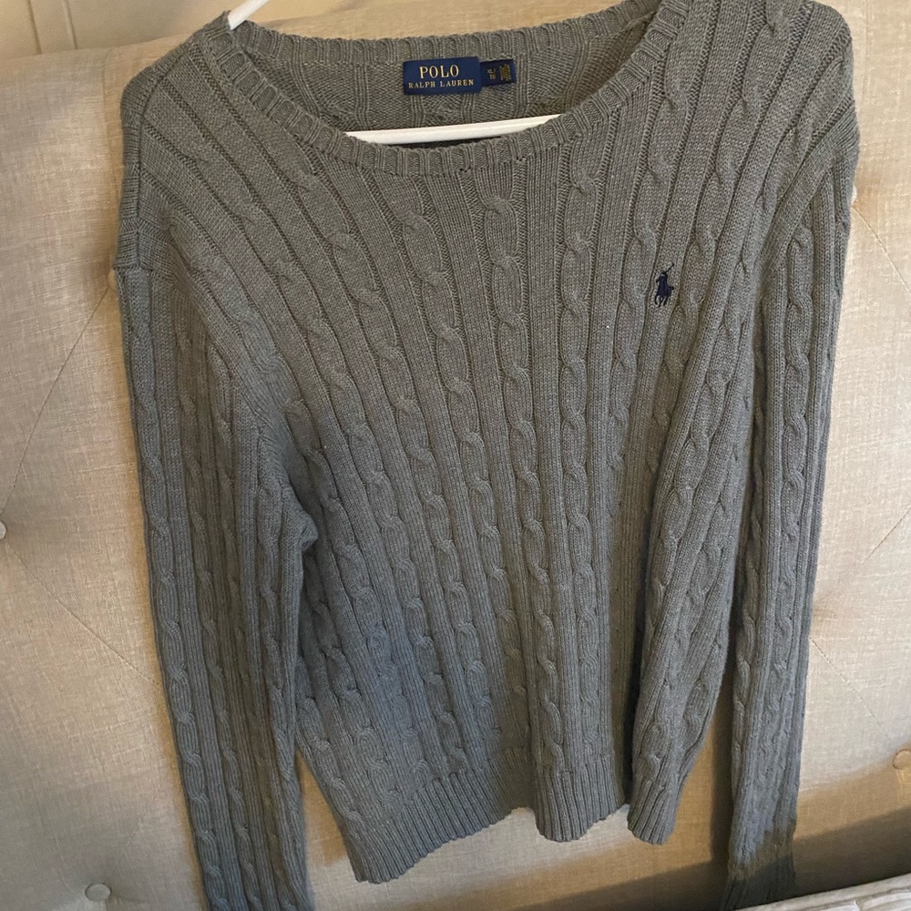 EUC womens Ralph Lauren Sweater
